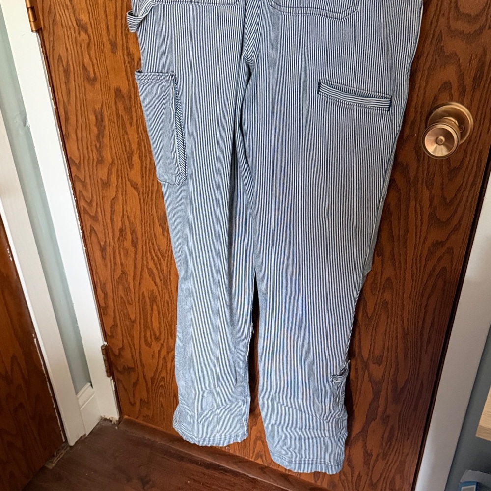 Heirloom gardening bib overalls - Picture 6 of 6